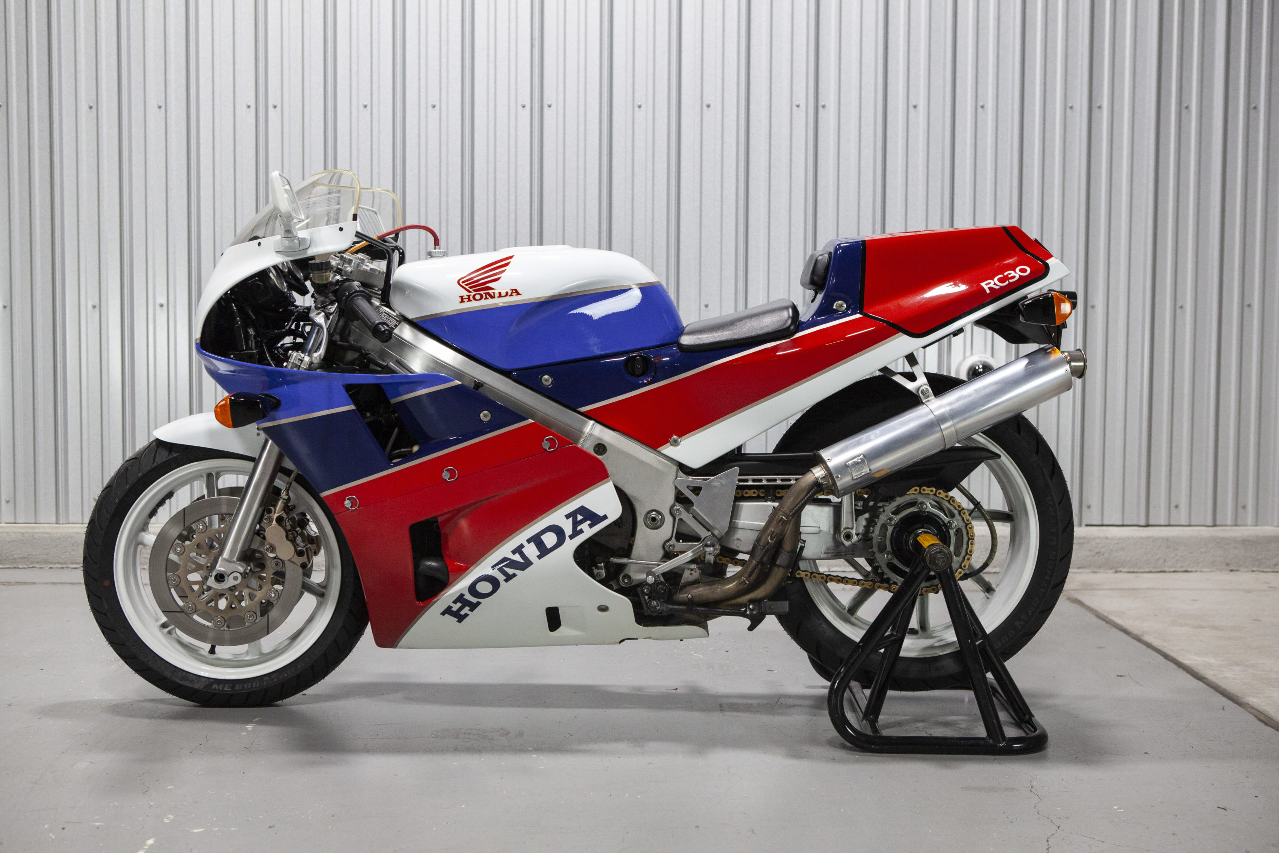 1990 Honda VFR750R RC30